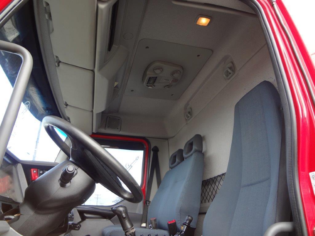 Volvo VM260 - 11/11 7