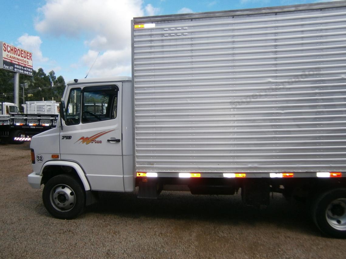 Mercedes Benz MB 710 - 05/05 7