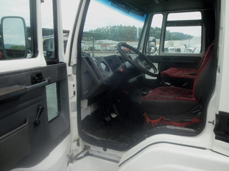 Ford Cargo815 - 04/04 5