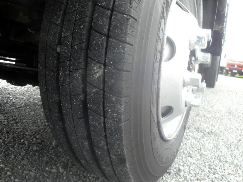 Ford Cargo815 - 04/04 10