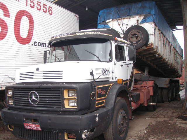 Mercedes Benz Axor 1933 - 88/88 1