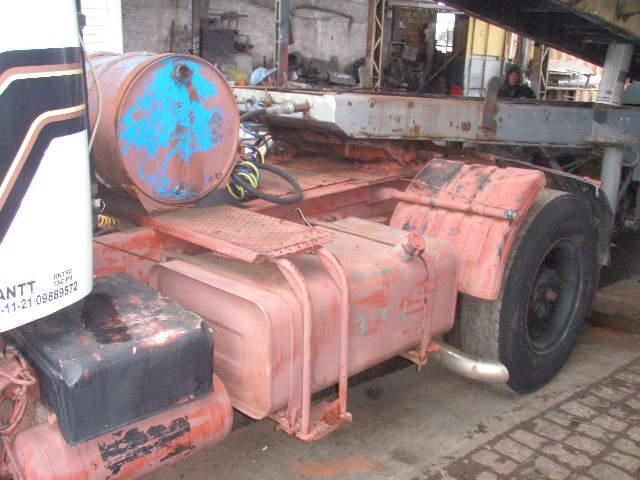 Mercedes Benz Axor 1933 - 88/88 4