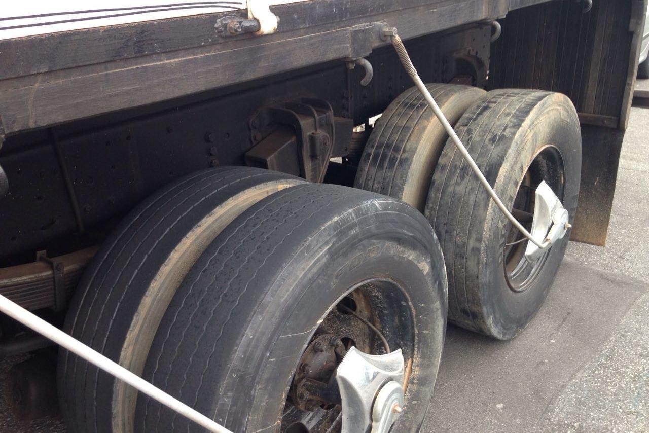 Ford Cargo2428 - 10/10 2
