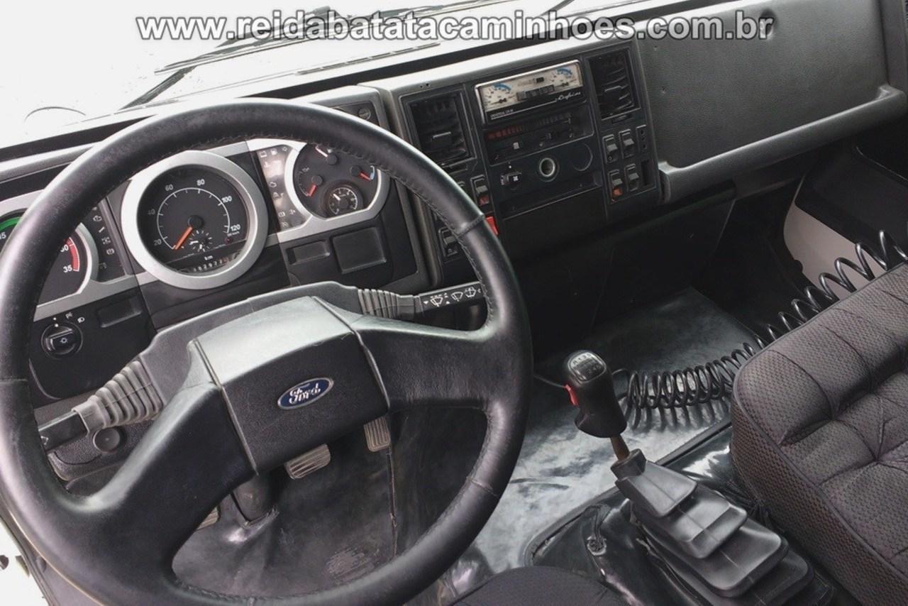 Ford Cargo2428 - 10/10 12