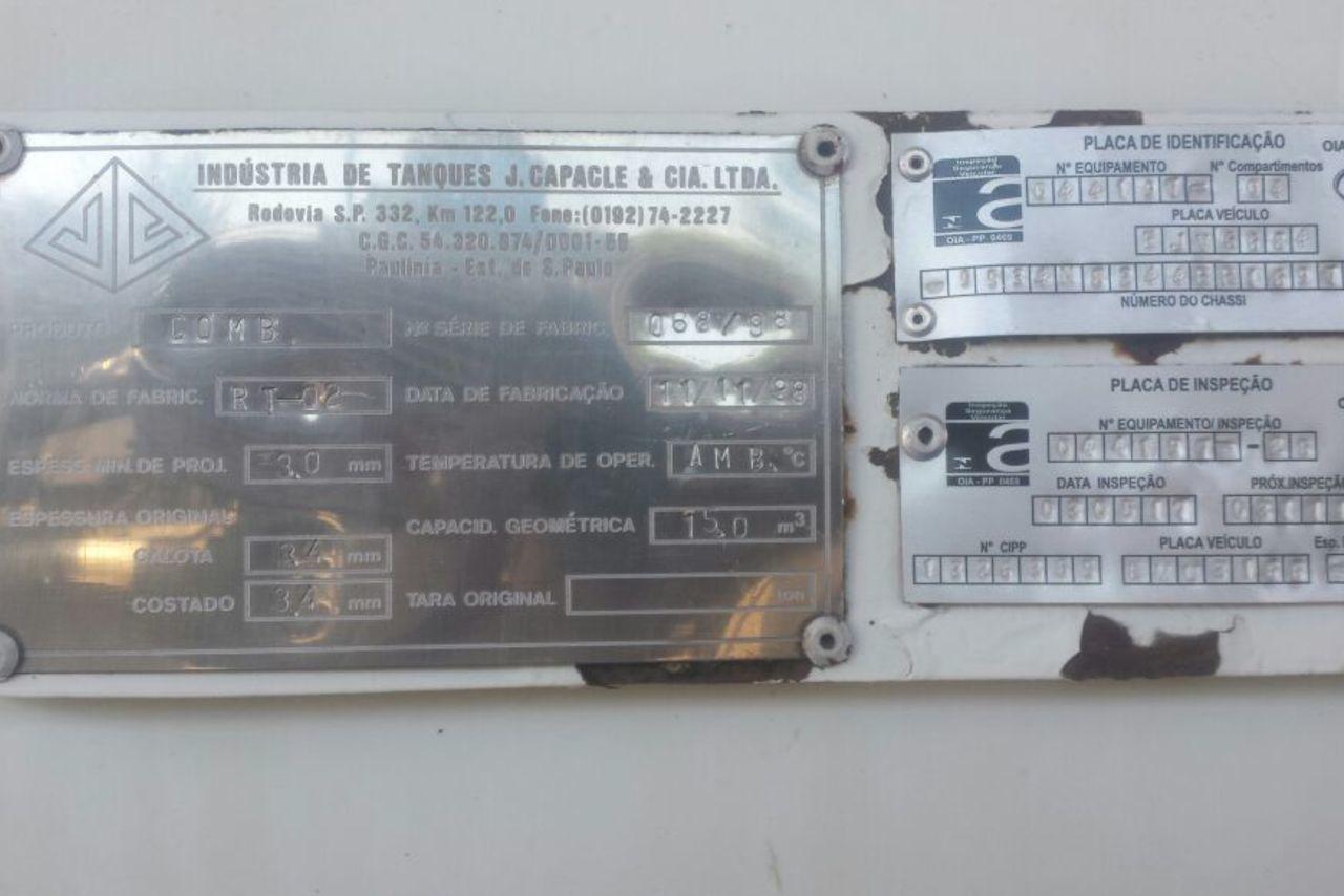 Volkswagen 24-250 E Constellation 3-Eixos - 11/11 7