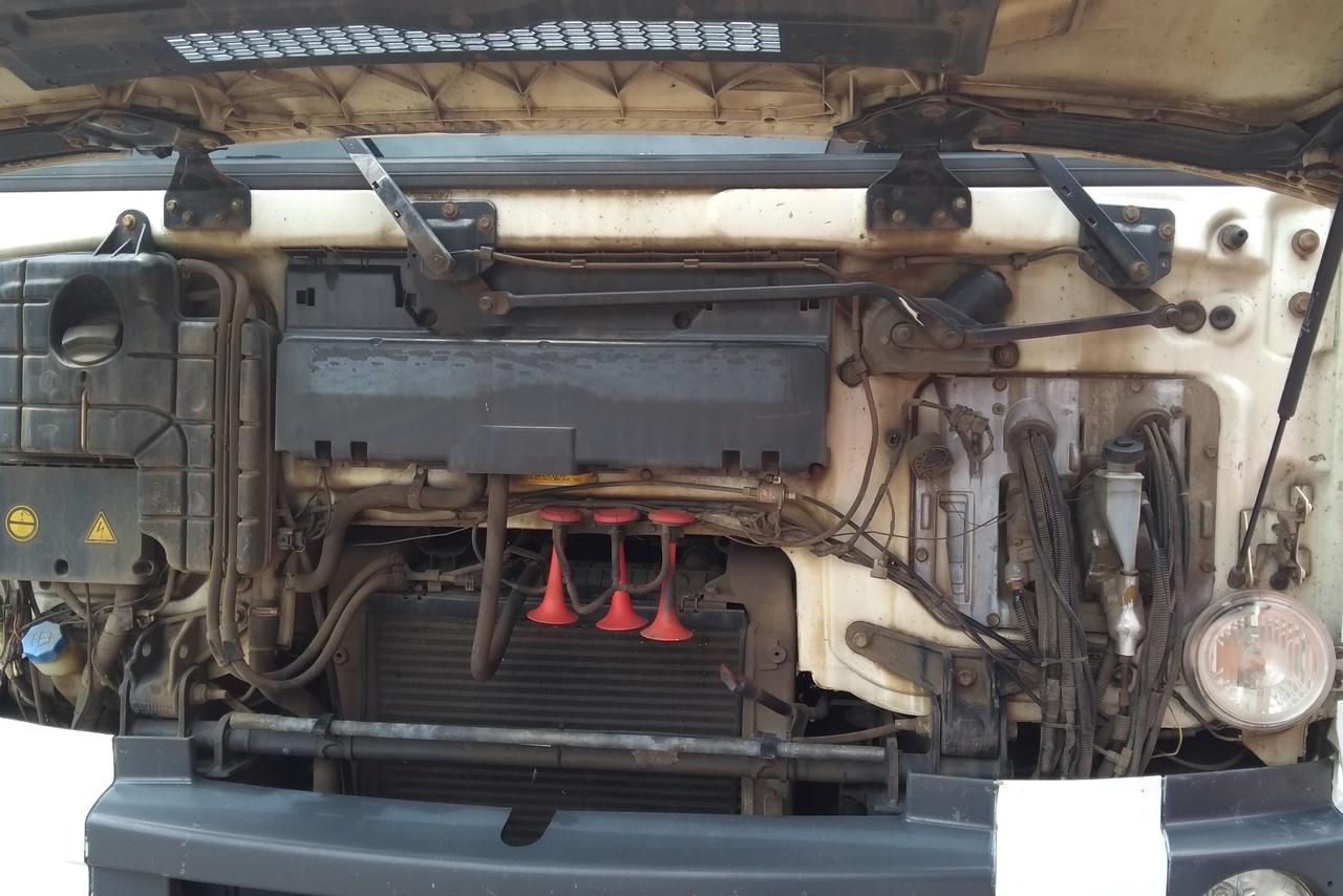 Volkswagen 24-250 E Constellation 3-Eixos - 11/12 11