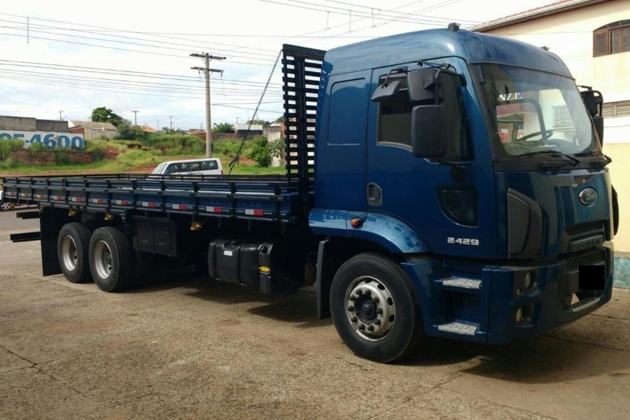 Ford Cargo2429 - 13/13 1