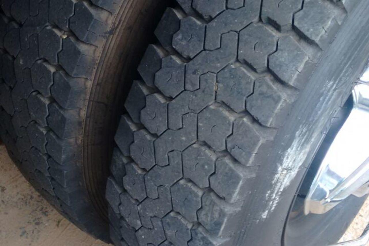 Ford F14000 - 95/95 4