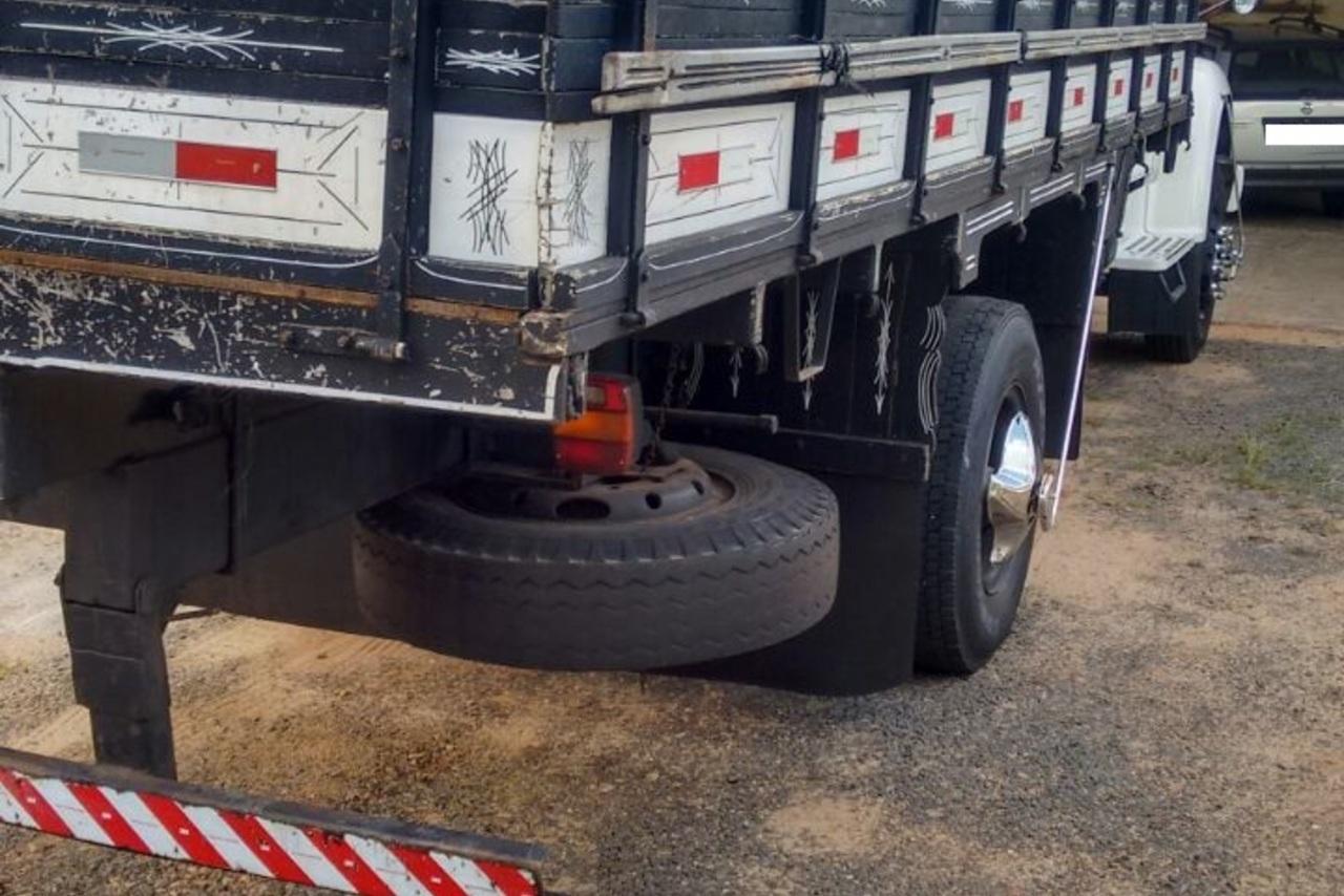 Ford F14000 - 95/95 10