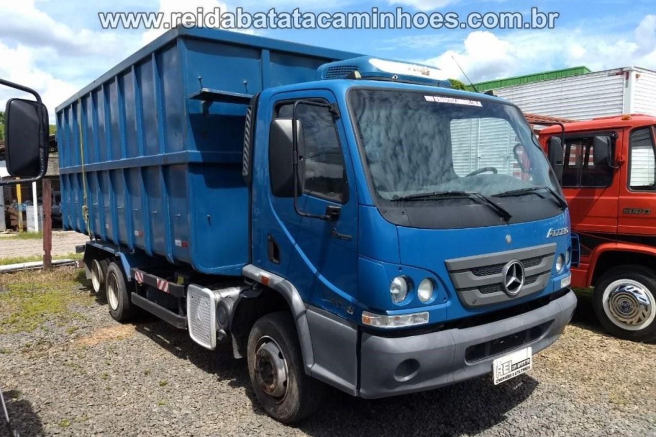 Mercedes Benz Accelo 1016 - 12/12 1