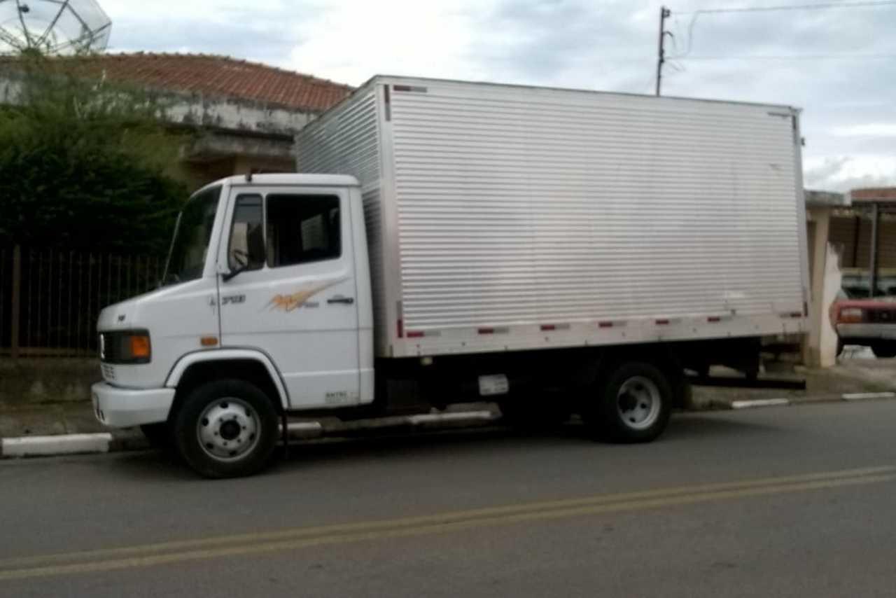 Mercedes Benz MB 710 - 06 2
