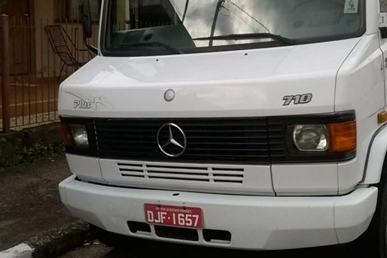 Mercedes Benz MB 710 - 06 4