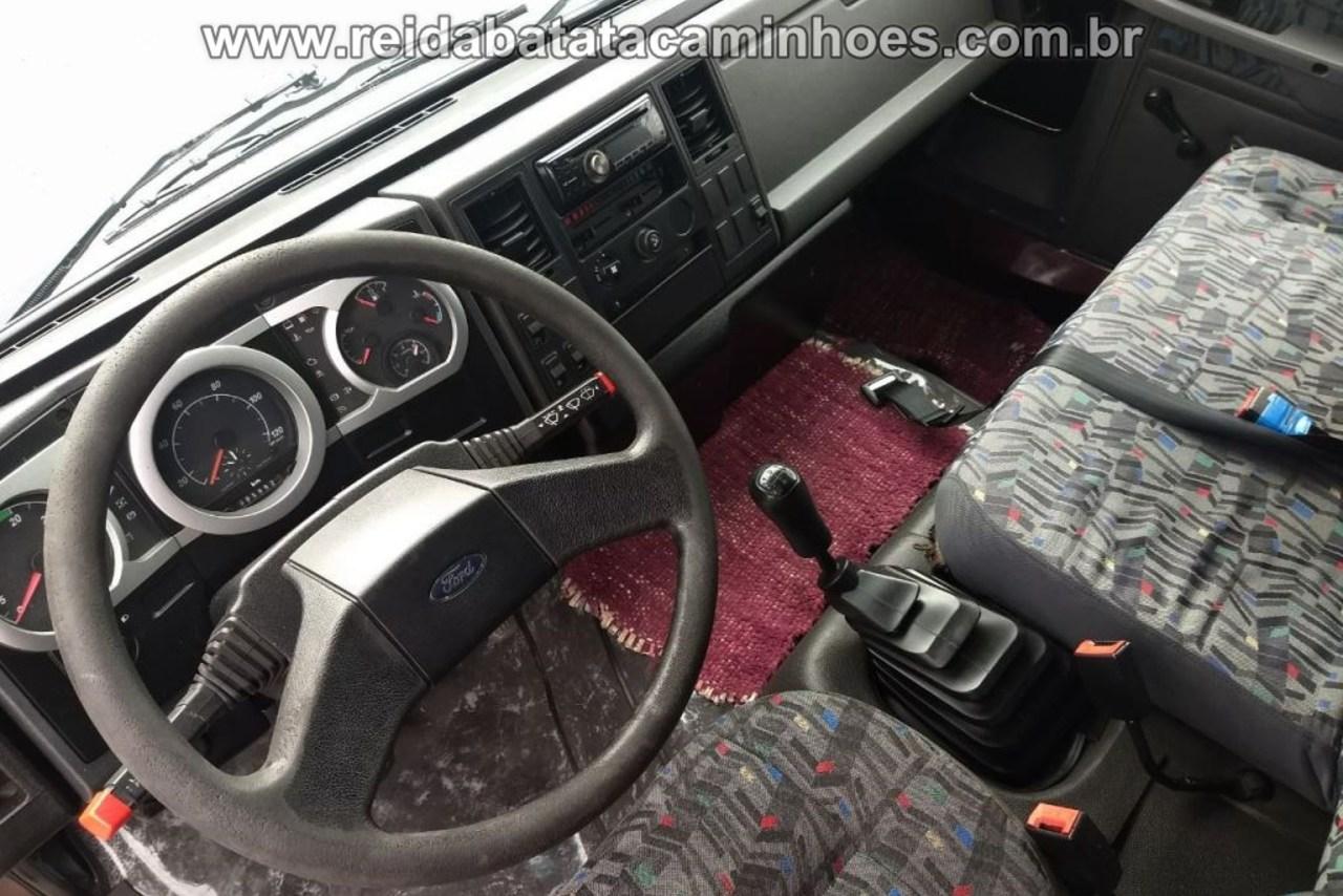 Ford Cargo815 - 12/12 9