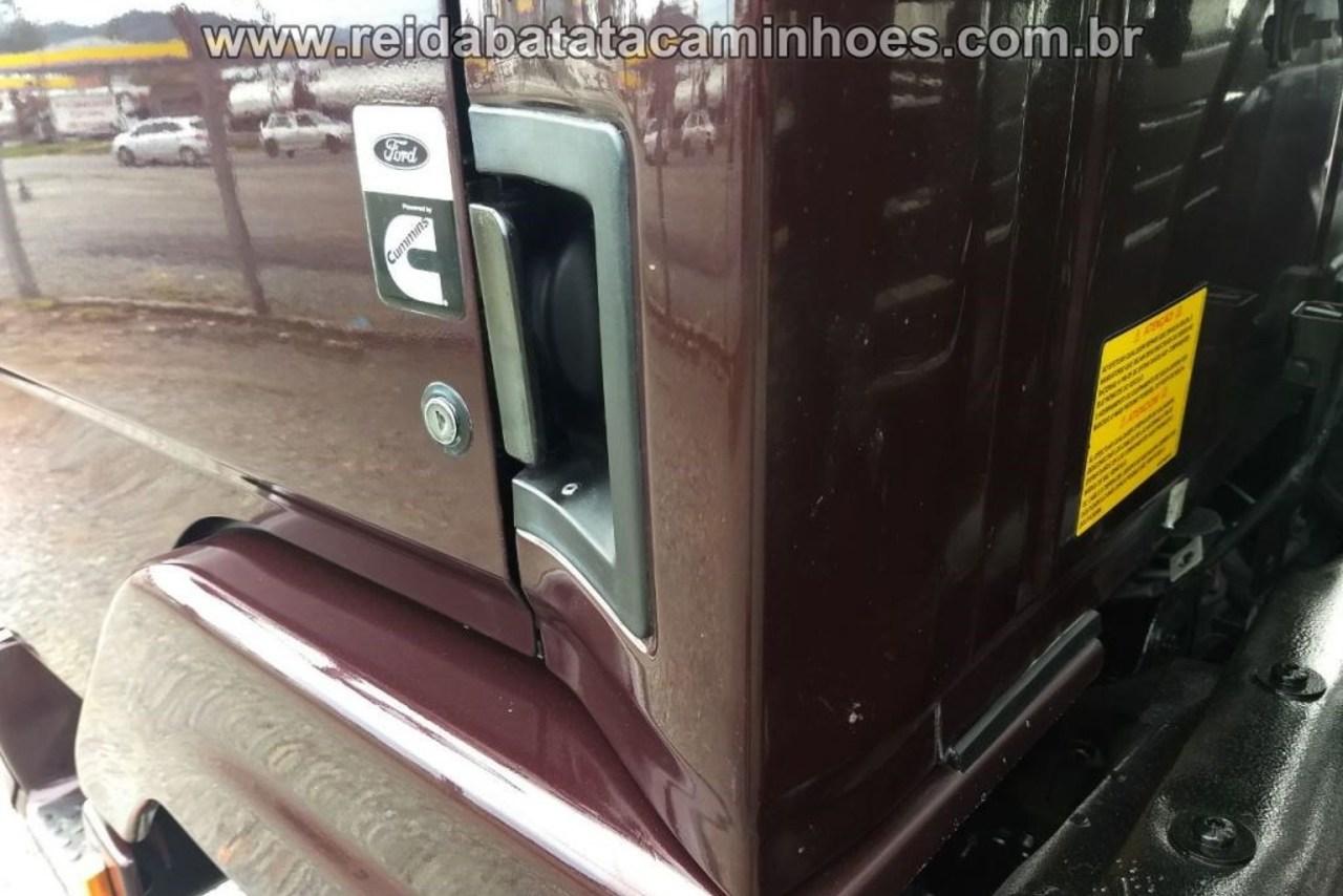 Ford Cargo815 - 12/12 13