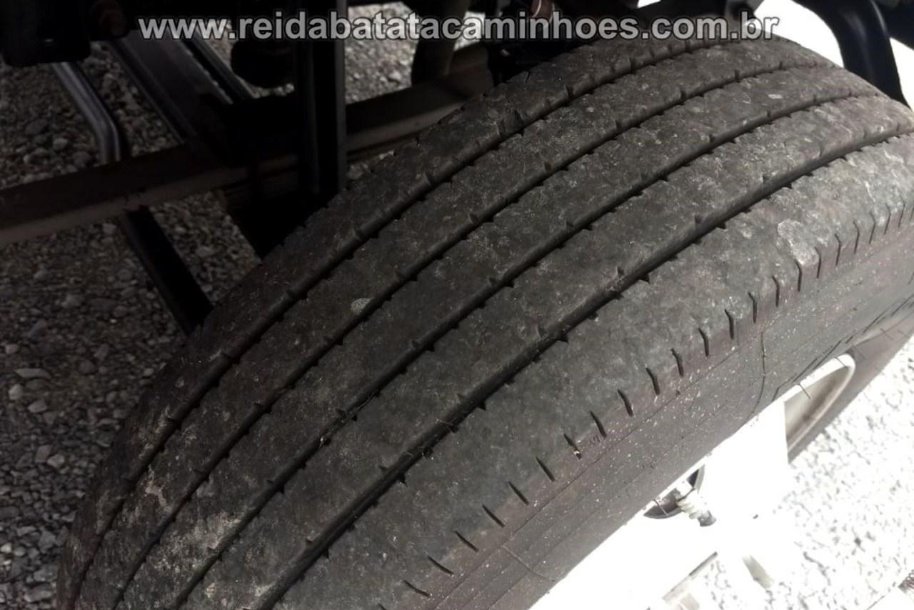 Ford Cargo815 - 12/12 6