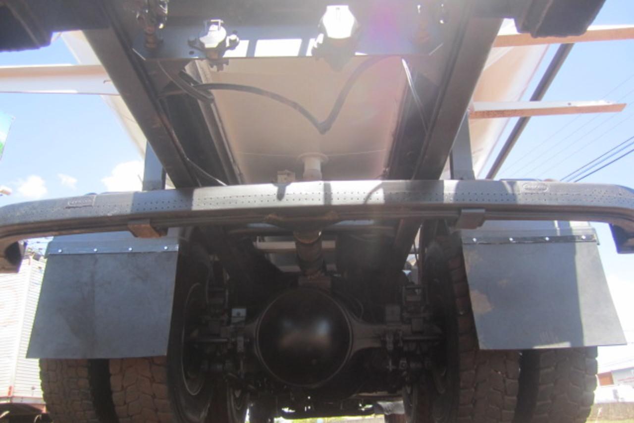 Volkswagen 31-280 E Constel. 6x4 - 13/13 7