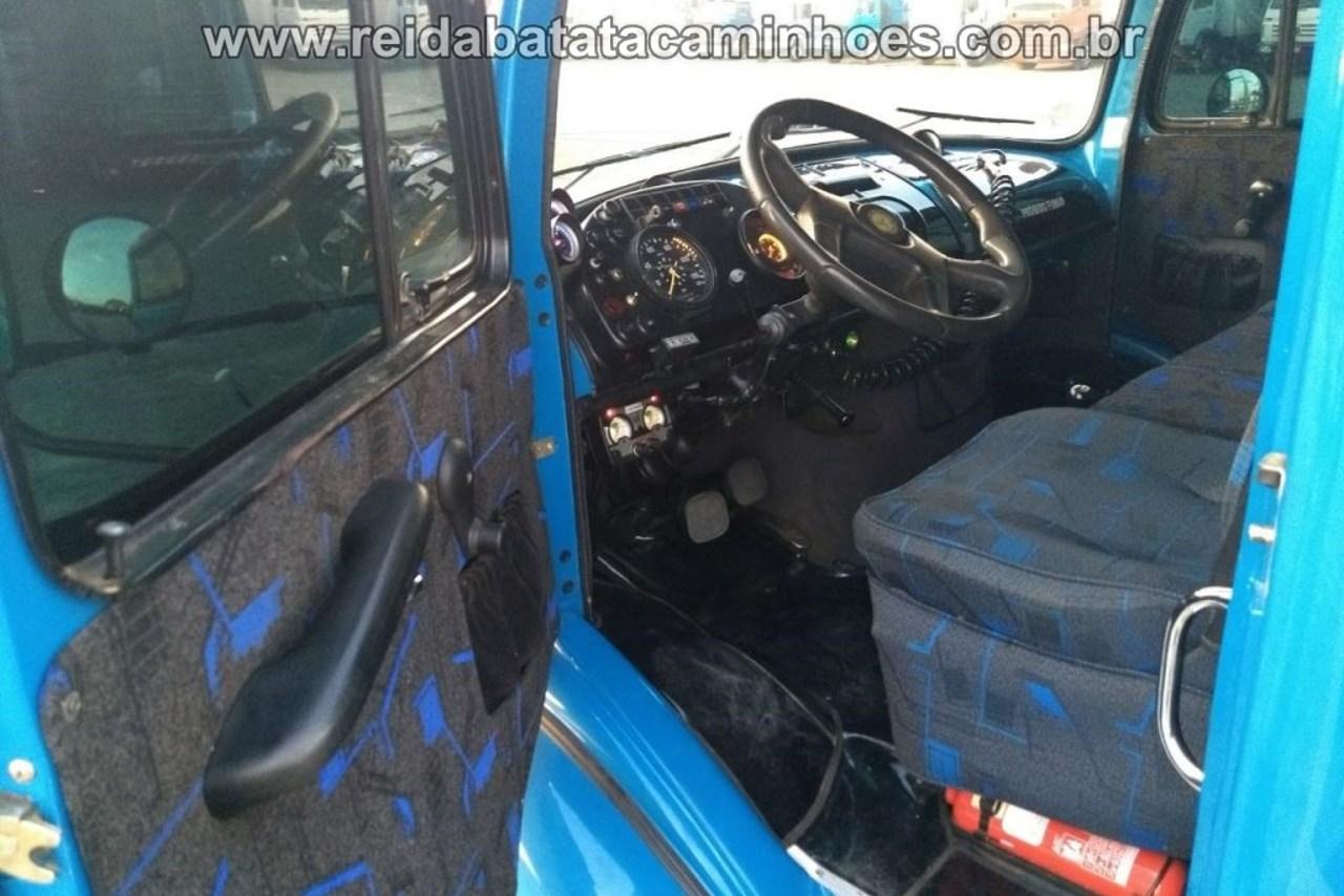 Mercedes Benz MB 1513 - 81/81 20