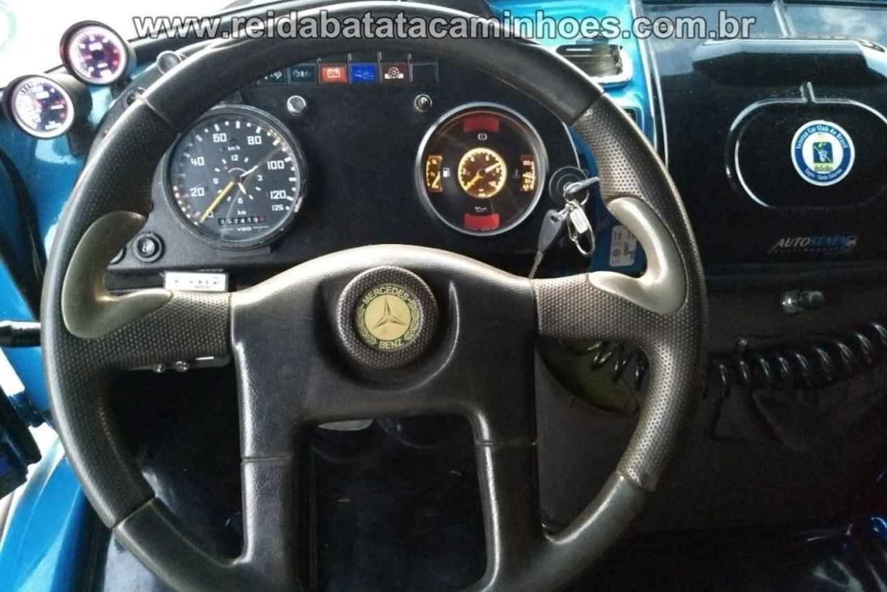 Mercedes Benz MB 1513 - 81/81 25