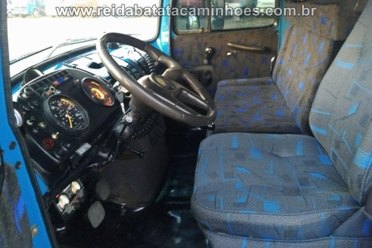 Mercedes Benz MB 1513 - 81/81 26