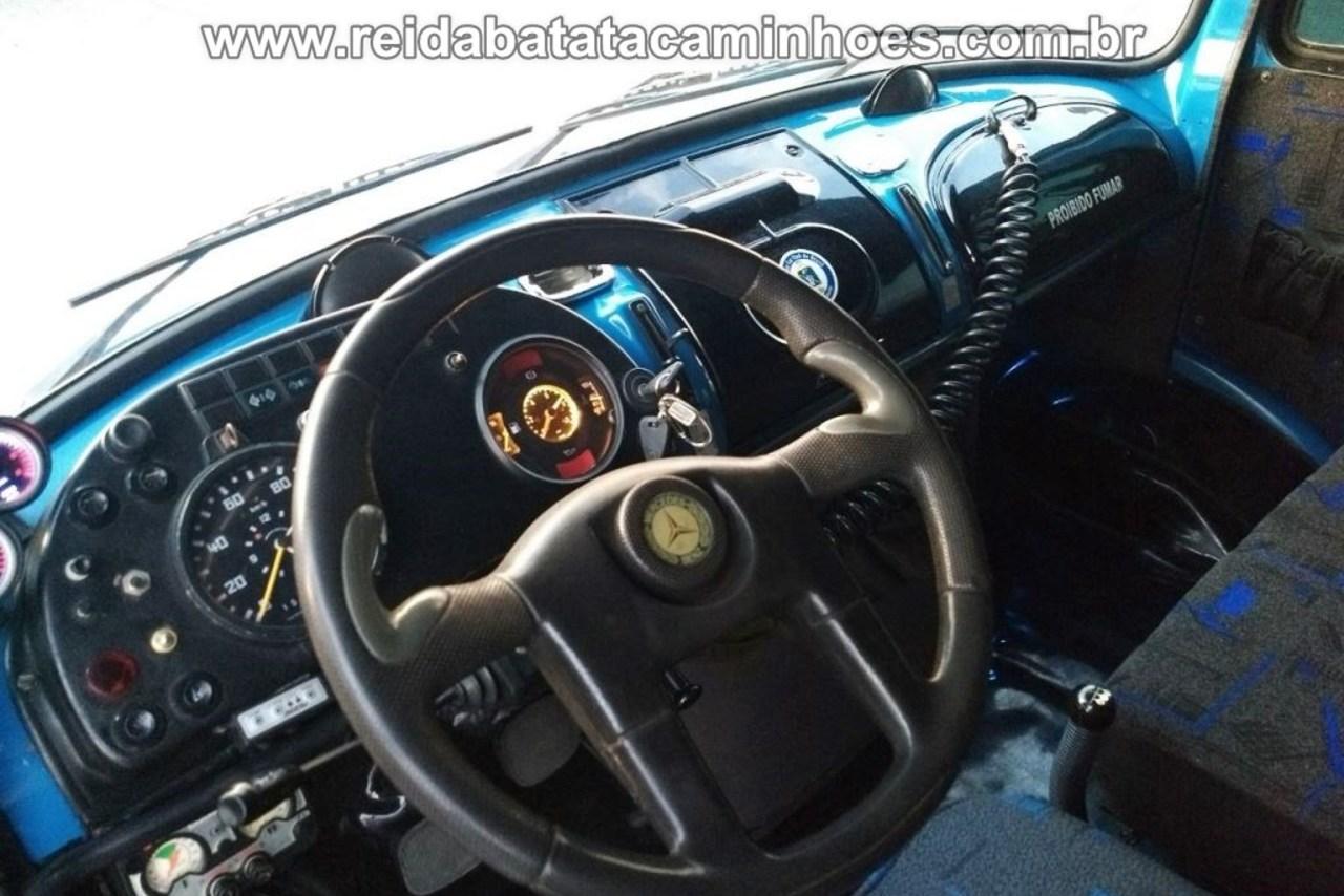Mercedes Benz MB 1513 - 81/81 27