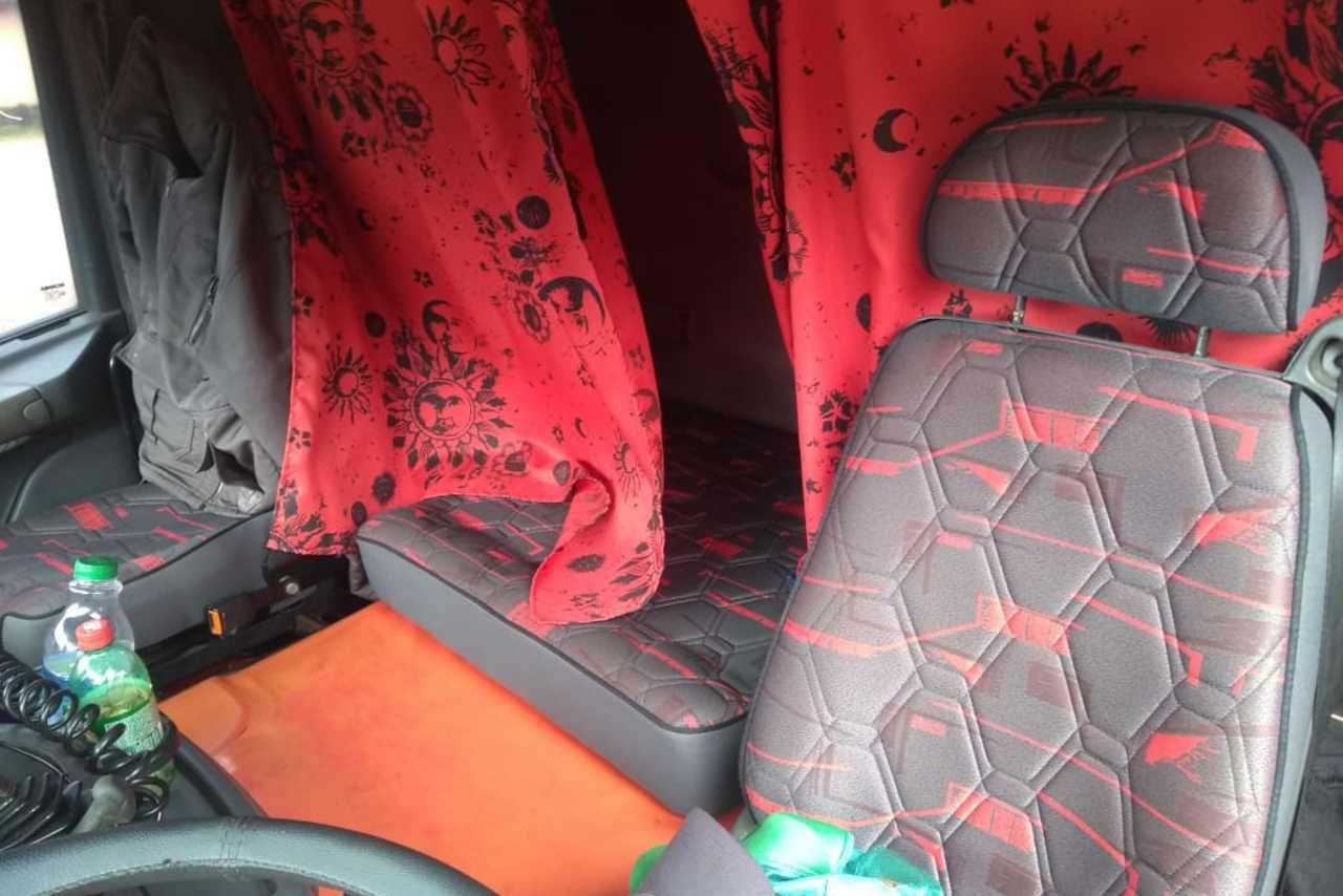 Scania 124 420 - 01/01 9