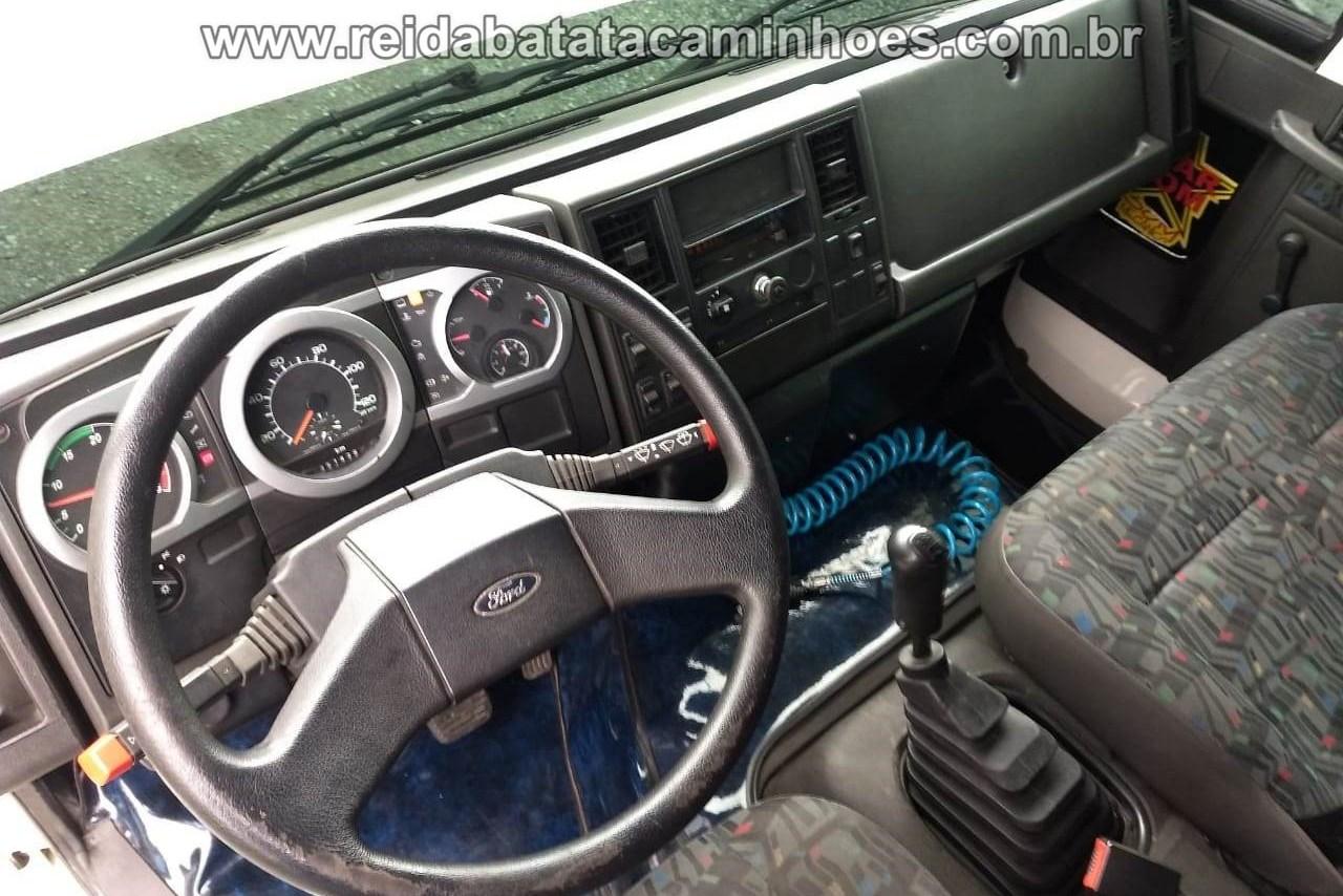 Ford Cargo815 - 09/09 6