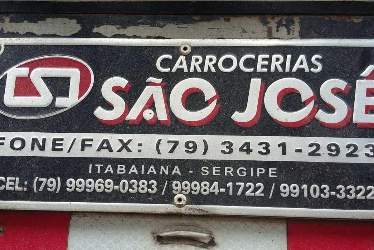 Volkswagen 24-250 E Constellation 3-Eixos - 10/10 3