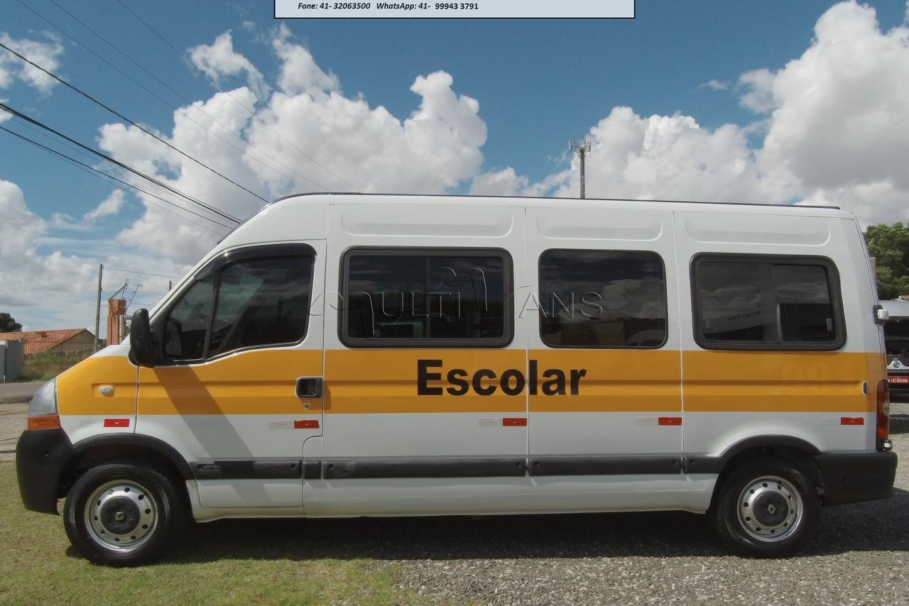 Renault Master Minibus - 10/11 13