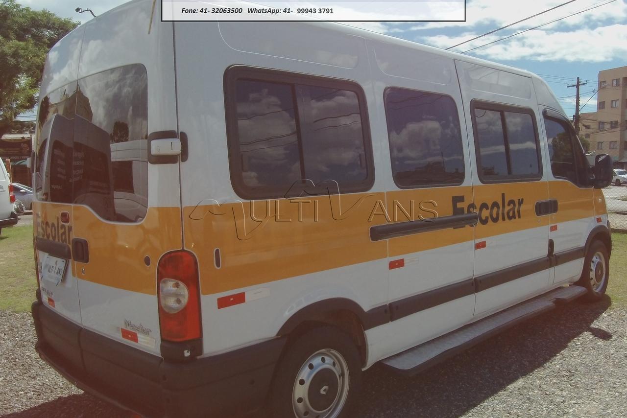 Renault Master Minibus - 10/11 14