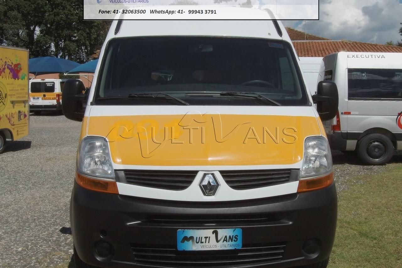 Renault Master Minibus - 10/11 16