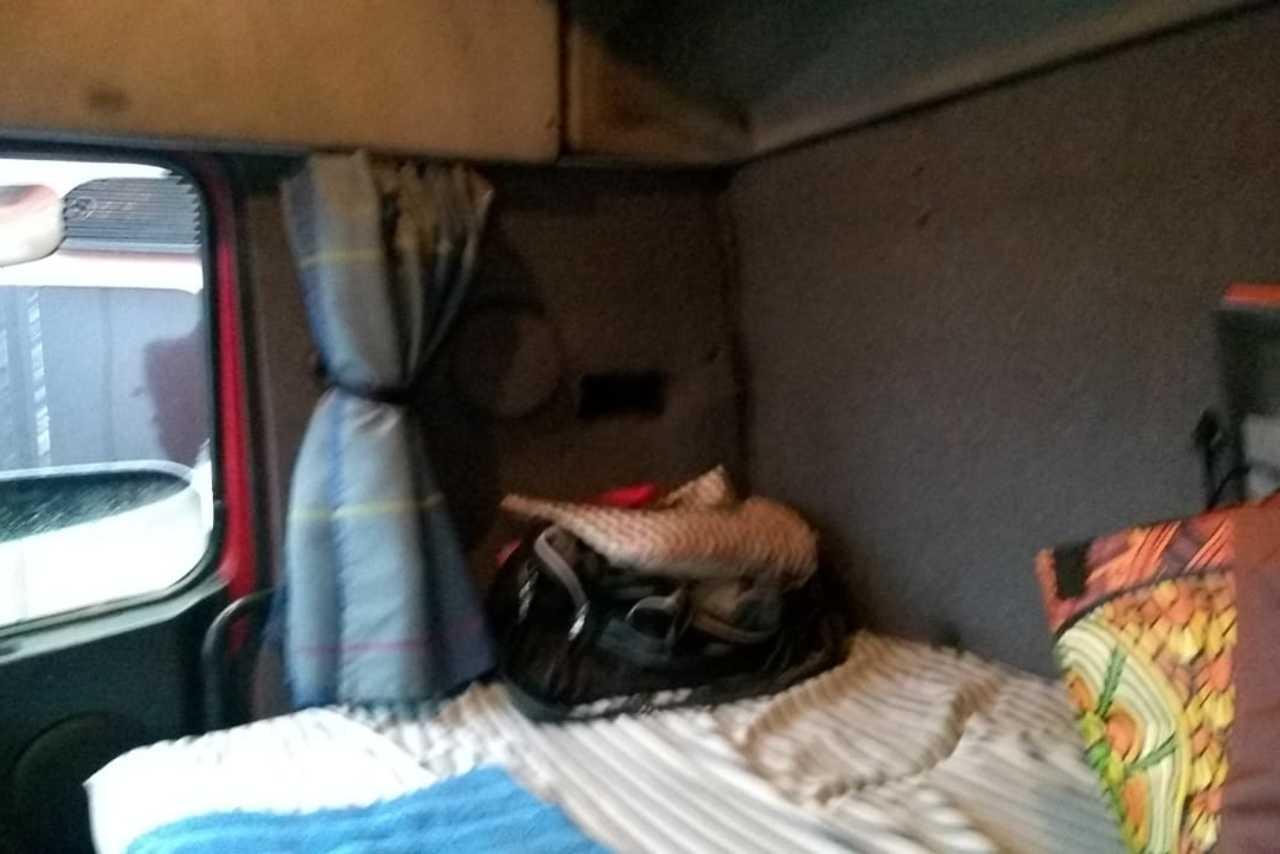 Volvo FH 420 - 02/02 9