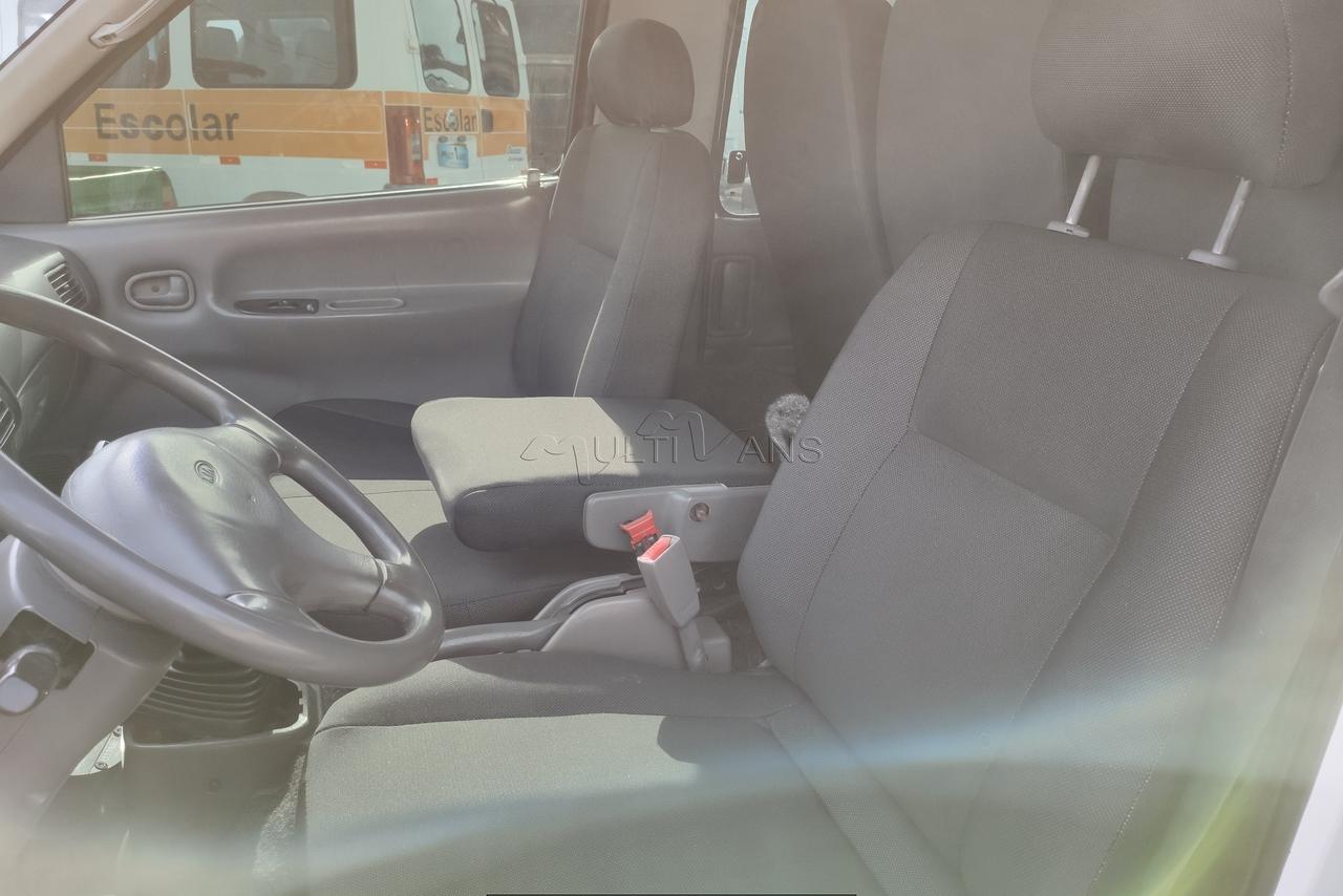 KIA Besta GS Grand - 00/01 14