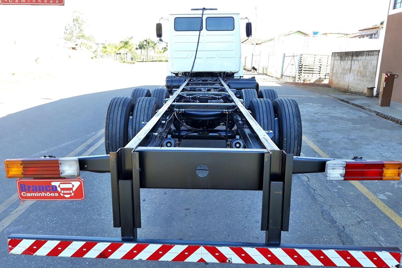 Mercedes Benz MB 2324 - 15/15 8