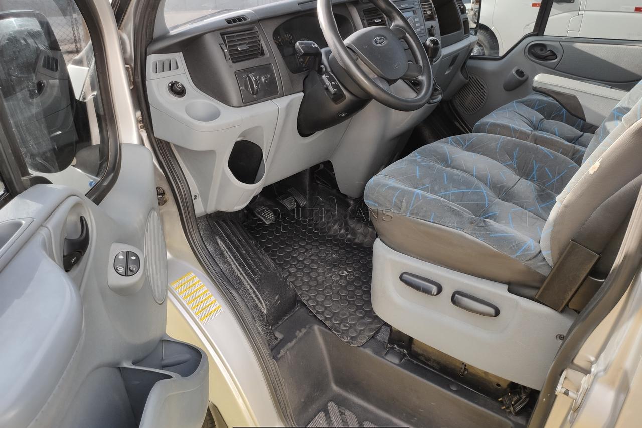 Ford Transit passageiros - 11/11 4