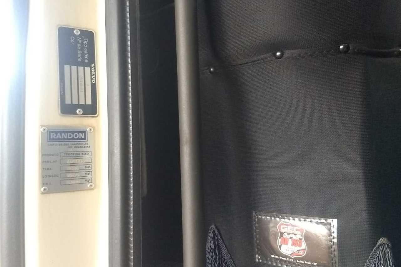 Volvo FH12 380 - 04/05 7