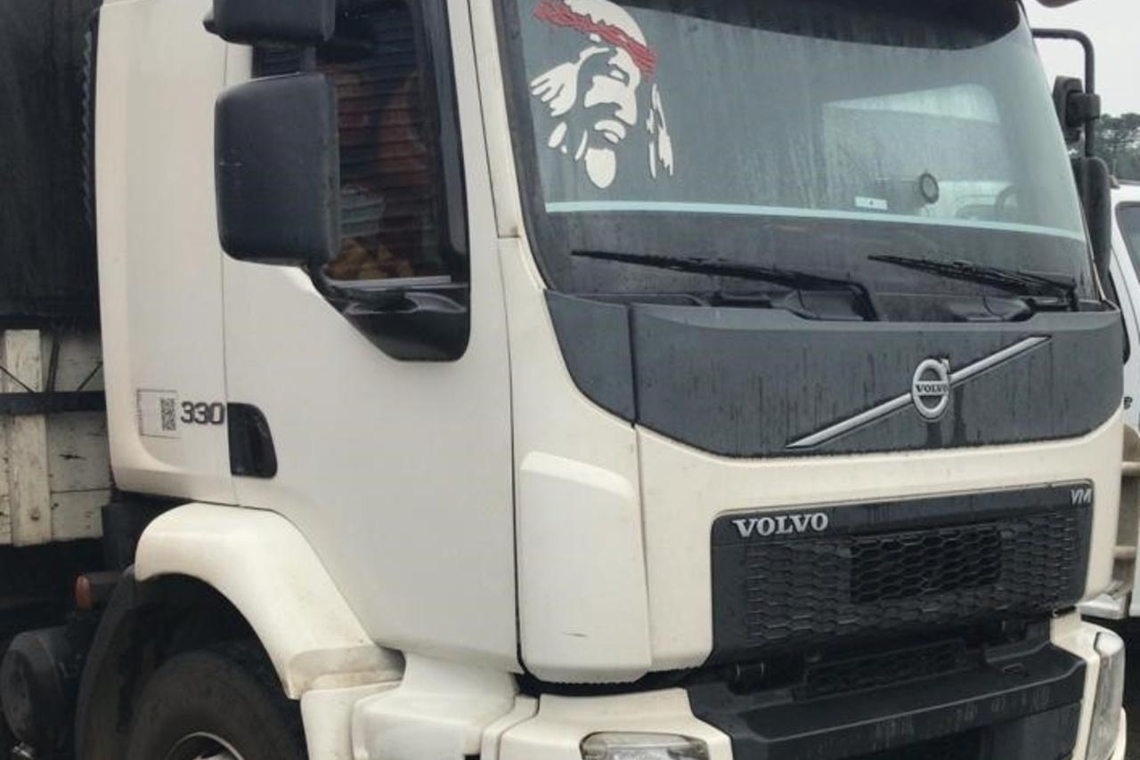 Volvo VM330 - 14/14 1