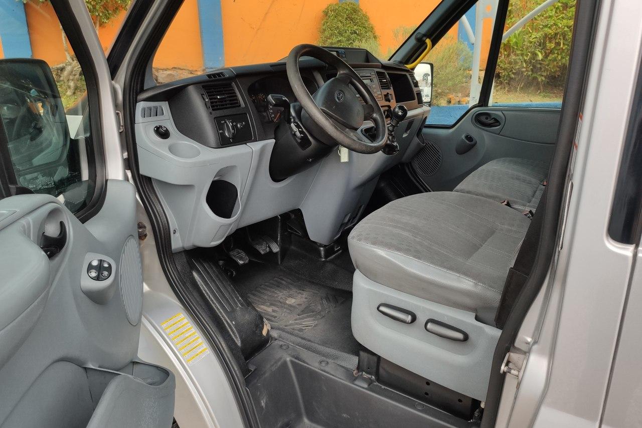 Ford Transit passageiros - 11/11 5