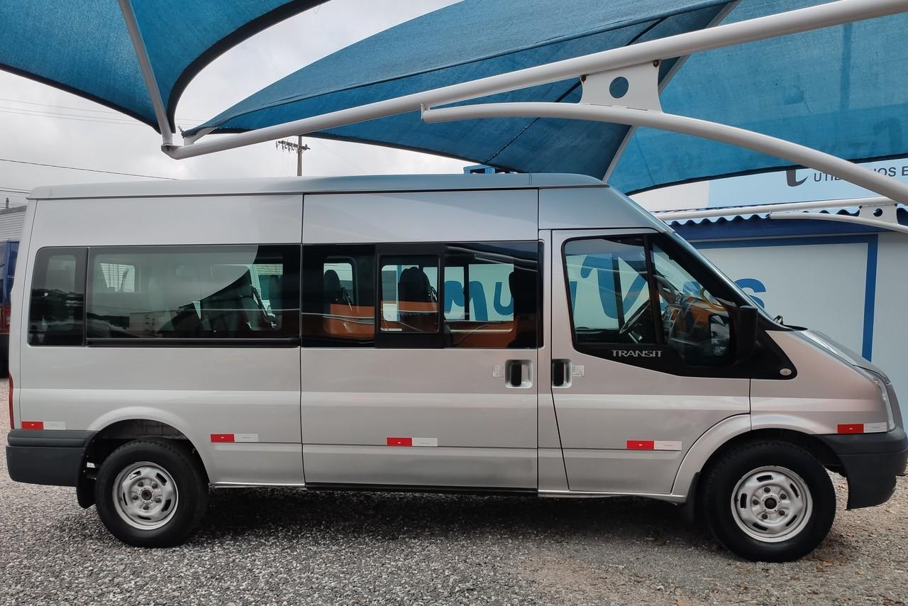 Ford Transit passageiros - 11/11 10