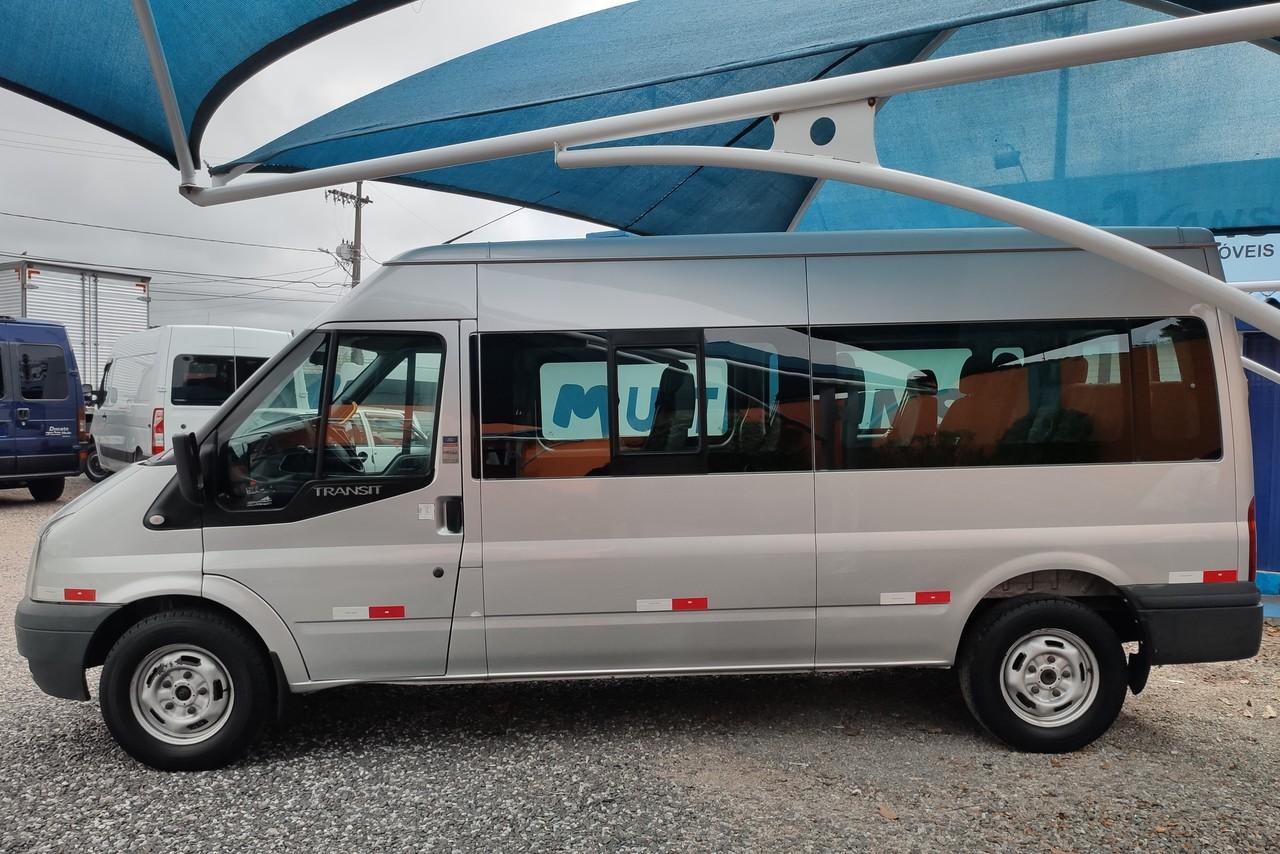 Ford Transit passageiros - 11/11 13