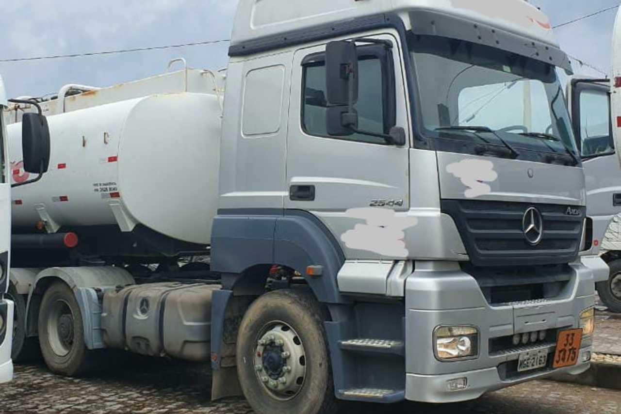 Mercedes Benz Axor 2544 - 10/10 1