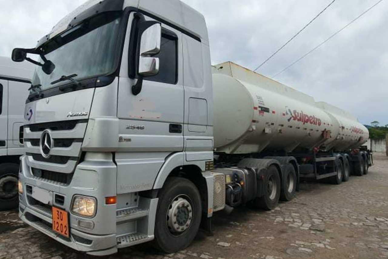 Mercedes Benz Actros 2546 - 10/11 1