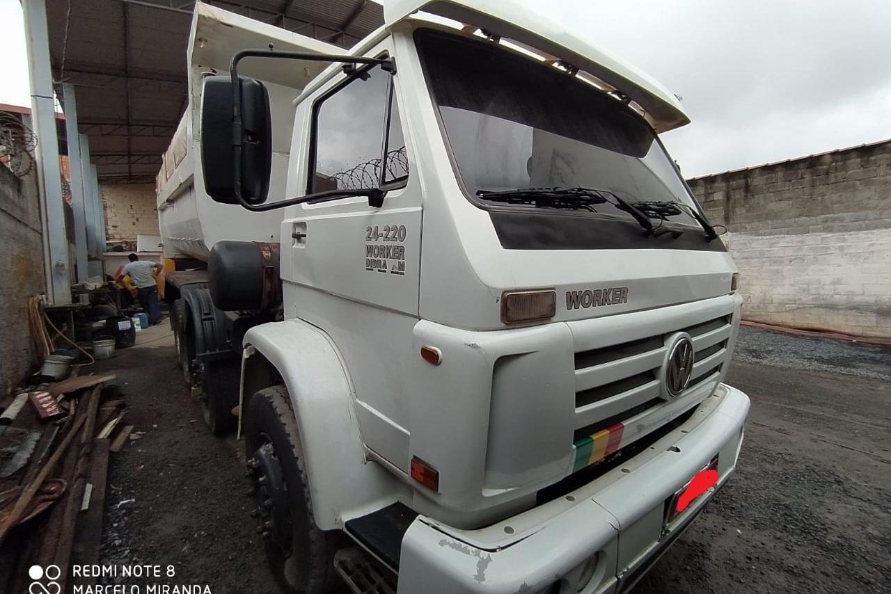 Volkswagen 24 220 - 11/12 4