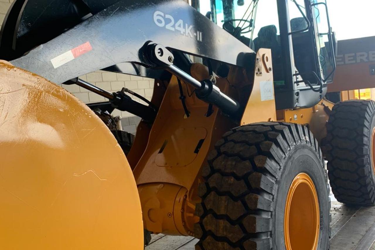 John Deere 624K - 18/18 1