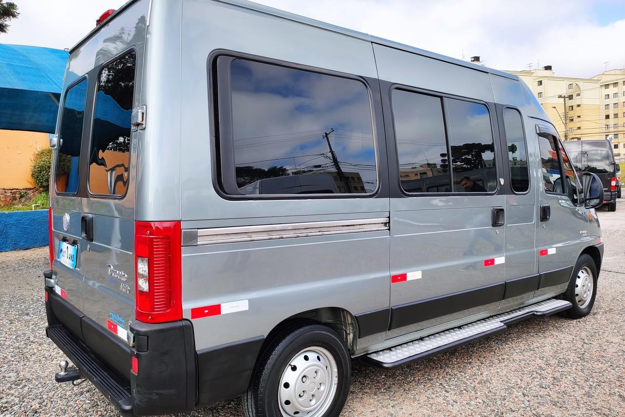 Fiat Ducato Passageiro - 11/12 12