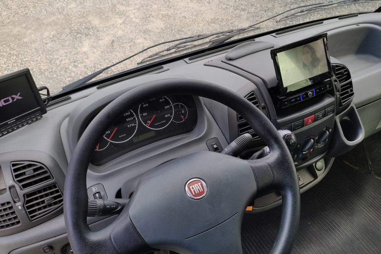 Fiat Ducato Passageiro - 11/12 18