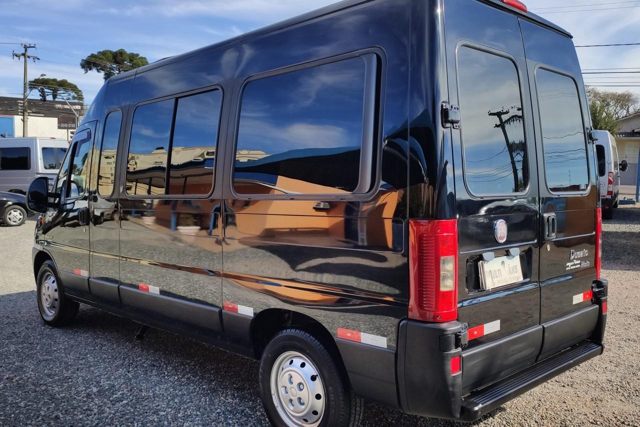 Fiat Ducato Passageiro - 11/12 2