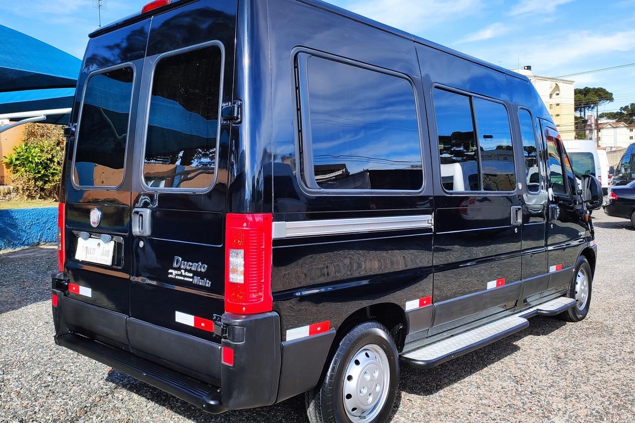 Fiat Ducato Passageiro - 11/12 11