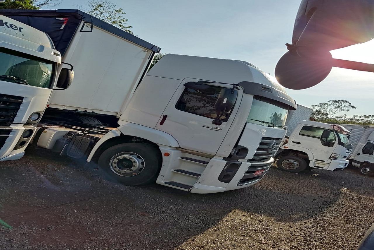 Volkswagen 25 390 - 12/12 4