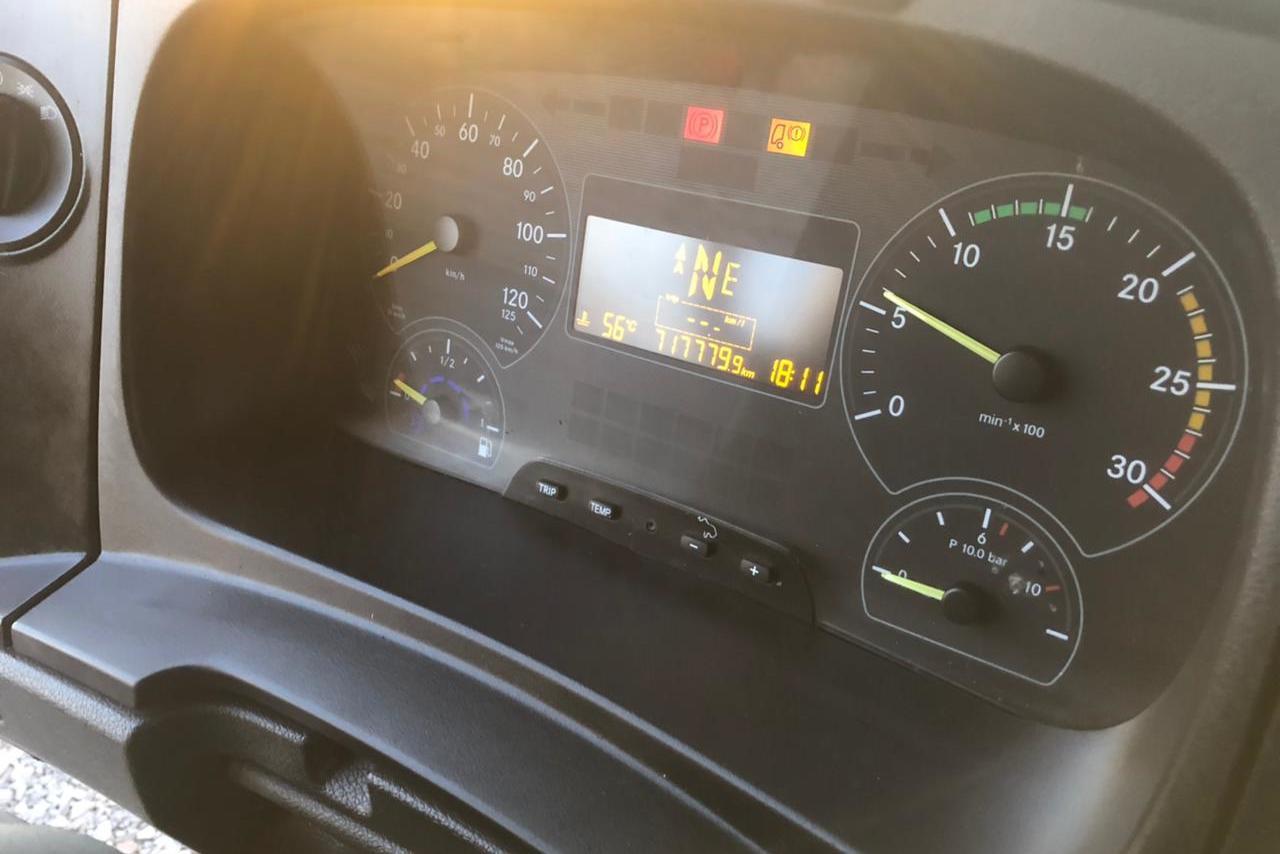 Mercedes Benz Atego 2430 - 14/14 7