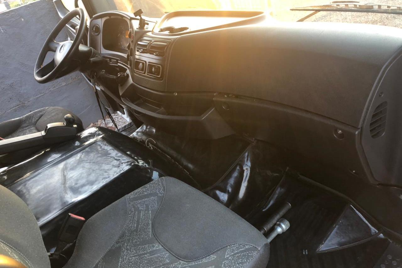 Mercedes Benz Atego 2430 - 14/14 9